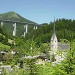 Nachtviole Bed and Breakfast *