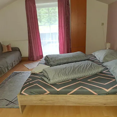 Nachtviole Nocleg ze śniadaniem Hüttau